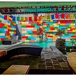 Giovanda House